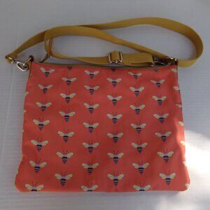 Fossil Bee Adorable Crossbody Bag Purse Zipper Adjustable Strap 9.5''X11.5''